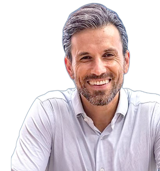 Luca Solazzi, Titolare